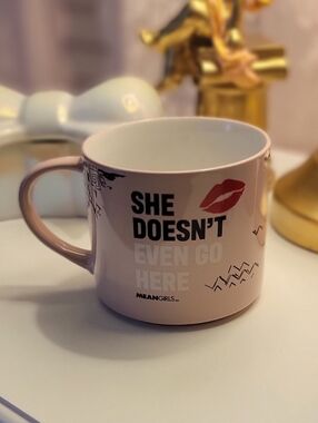 Mean Girls Pink Ceramic Mug - She Doesn't Even Go Here